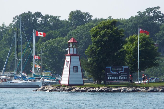 1000 Islands Canada (No passports required, Departing from the US - What this Clayton boat tour really covers