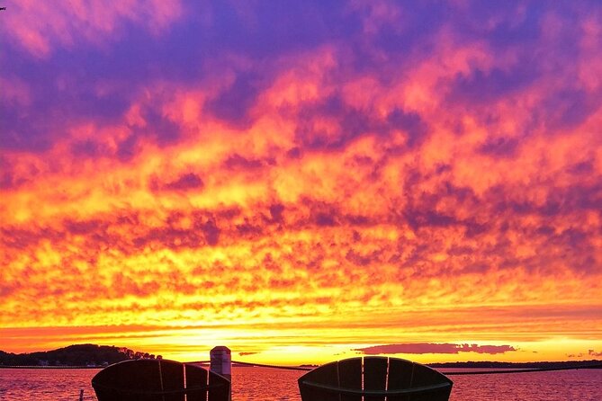 1000 Islands Sunset Cruise from Clayton, NY - Drinks, music, and the limits of the bar