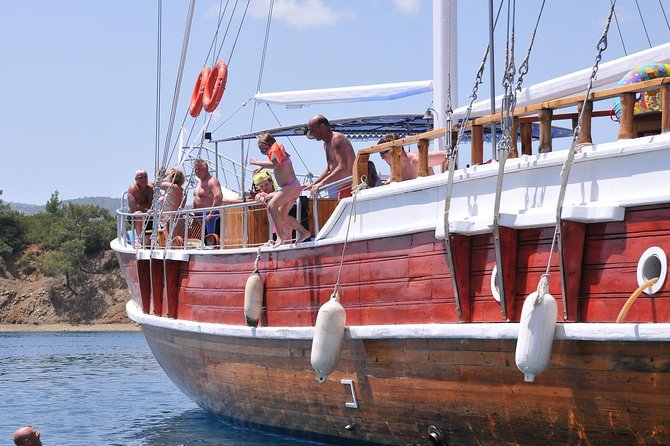 12 Island Boat Trip from Fethiye - Dockyard Island and the limits of exploration