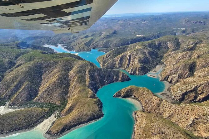 2.5hr Non Stop Incredible Islands Tour - Key points at a glance