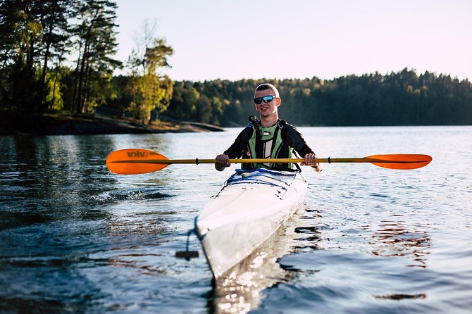 2-day kayaking adventure around Vaxholm in Stockholm Archipelago - self guided - The overnight camp beside the water