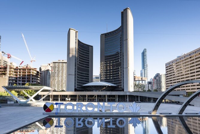 3 Day and 2 Night Tour: Toronto, 1000 Islands, and Niagara Falls - Day 3: Toronto’s skyline and the ride back to Montreal