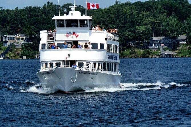 3-Hour 1000 Islands Cruise from Gananoque with views of Boldt Castle - Comfort, commentary, and food on board