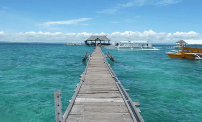 3 Islands Hopping at Gilutungan, Caohagan, Nalusuan + Lunch - Lunch and the small extras that shape the day