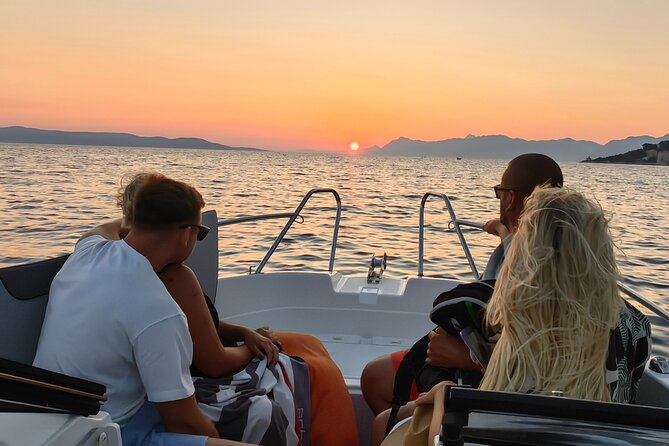 3 Islands Speedboat Tour: Golden Horn, Blue Lagoon & Jelsa Town - The title promises Jelsa, but check the exact route