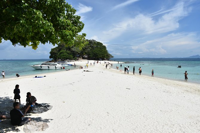 4 Island Tour by Traditional Big Longtail Boat from Krabi - Phra Nang Cave Beach and the Railay peninsula