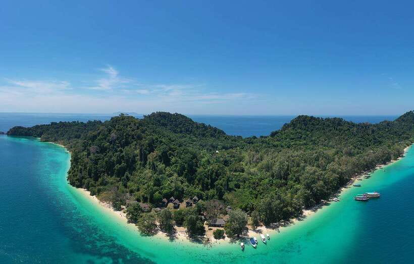 4-Island Tour from Koh Lanta to Koh Kradan with Beach Lunch - Ko Ngai closes the island circuit