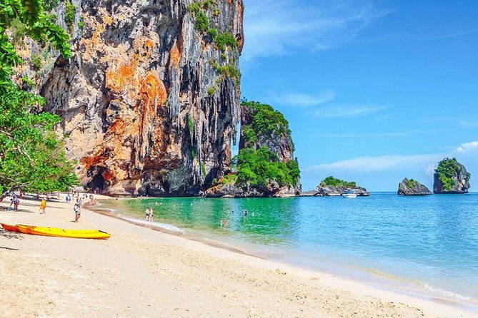 4 Islands By Speed Boat from Krabi - Poda Island offers the classic beach break