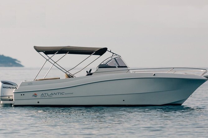 4h trip from Dubrovnik to the Elafiti islands with Atlantic 750 - Caves, cliffs, and swimming stops
