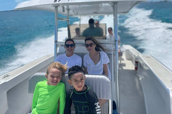 4hr Private Tour Island Hop Snorkel w/ Turtles & Sip Bahama Mamas - Key points at a glance