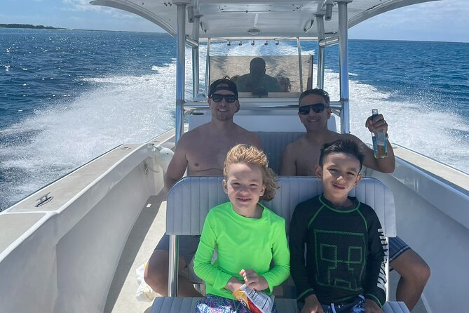 4hr Private Tour Island Hop Snorkel w/ Turtles & Sip Bahama Mamas - Starting with Nassau Harbor and Paradise Island