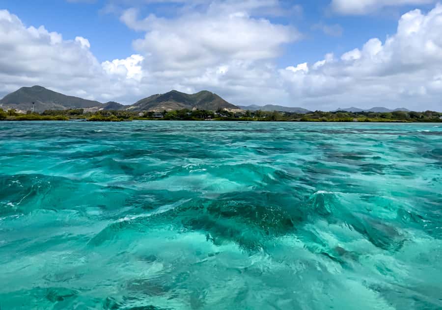 5 Islands Boat Trip, Snorkeling and Lunch on Ile aux Cerfs - What the return trip is like