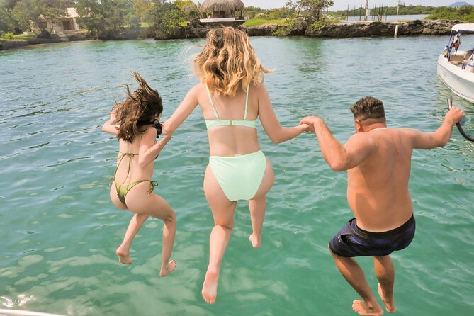 5 Islands VIP Escape : Snorkeling, Private Lunch & Open Bar - Key points before you book