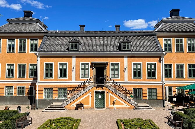 6 Islands History Walking Tour in Karlskrona - Brandaholm’s red-and-white postcard cottages