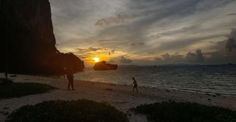 7 Island Sunset by Speed Boat - Poda Island and Tang Ming Island
