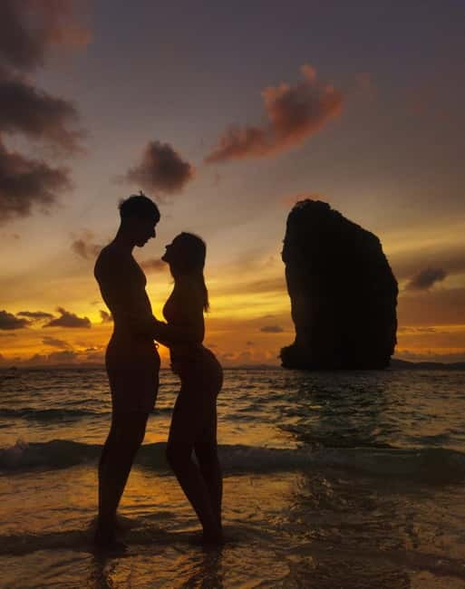 7 Islands sunset tour plus bioluminescent plankton + BBQ - Tup Island and the famous sand bar