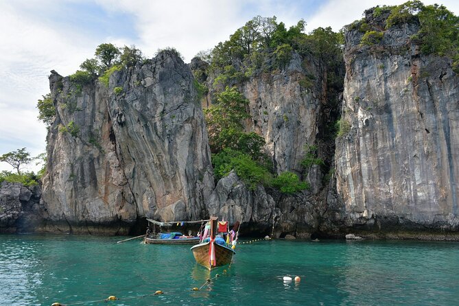 7 Islands Sunset Tour with Buffet Dinner & Night Snorkeling - A swim at Tan Ming before dinner