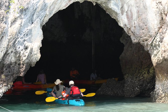 A full day exploring kayaking 3 islands (Talabeng sea cave) - Starting among the mangroves at Thung Yee Pheng