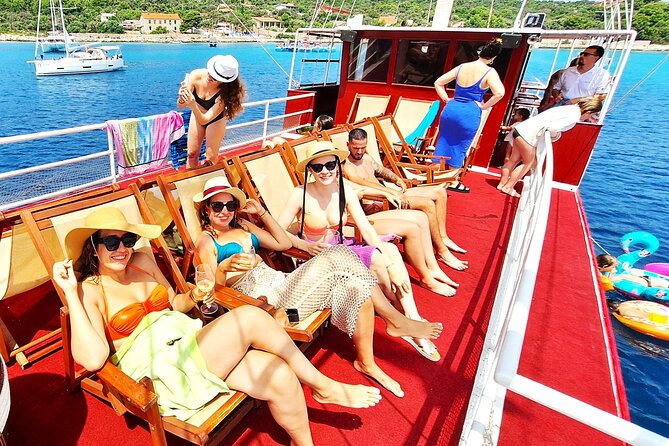 All-Inclusive Blue Lagoon & 3 Island Boat Tour with Food & Drinks - What the food is really like