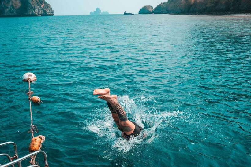 Ao Nang: 4 Island Awesomeness Adventure - Poda Island Finishes With More Water Time