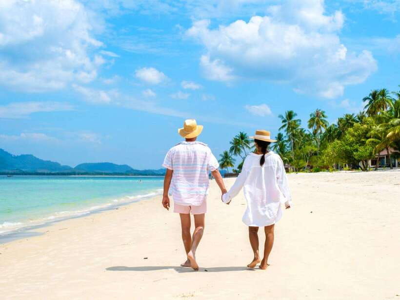 Ao Nang: Premium 4 Islands Snorkeling Tour by Speedboat - Snorkeling: keep your expectations modest