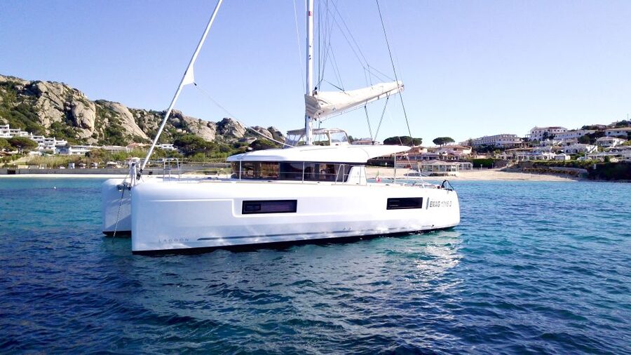 Archipelago di La Maddalena: Catamaran Tour Full day-Lunch - La Maddalena Archipelago National Park: your first major stop