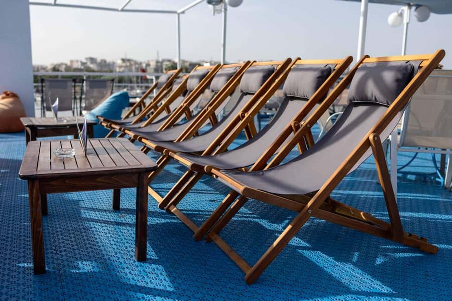 Athens: VIP Swimming Cruise to three islands - Greek food on the Saronic Gulf