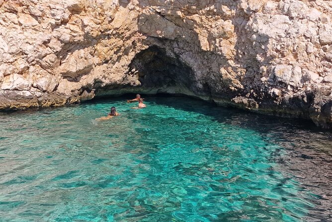 BLUE CAVE & 5 islands tour from Hvar - Green Cave and the short photo stop