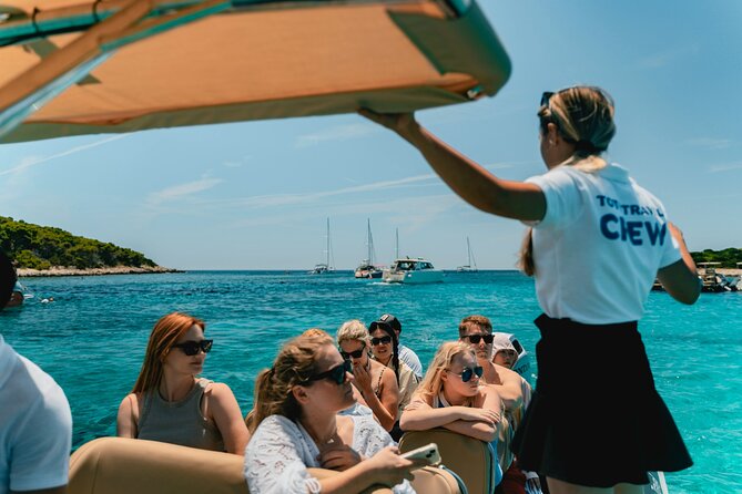 Blue Cave & 6 Islands Speedboat Tour From Split or Podstrana - Two hours in Hvar Town