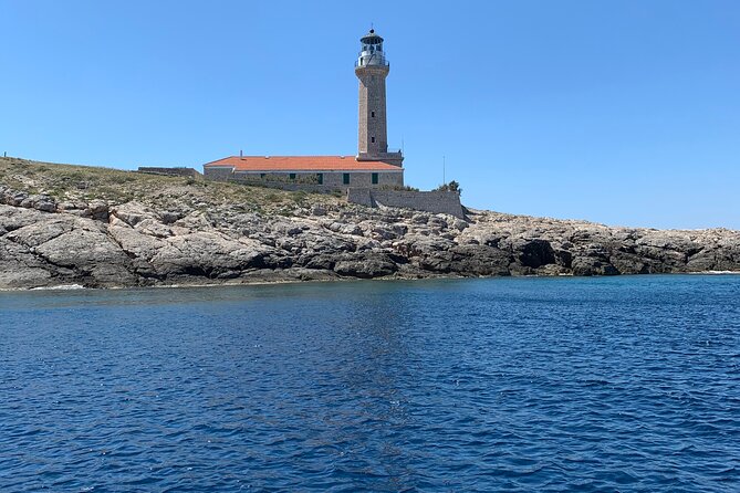 Blue Cave and Town Hvar with 5 Island Boat Tour - Stiniva Cove and the best swimming stop