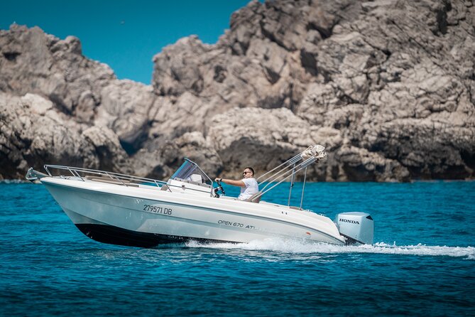 BLUE CAVE & ELAPHITI ISLANDS 4 HOURS ALL INCLUSIVE boat tour - What the $473.17 group price really means