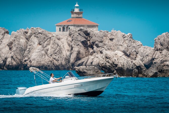 BLUE CAVE & ELAPHITI ISLANDS 4 HOURS ALL INCLUSIVE boat tour - Weather, swimming, and practical planning