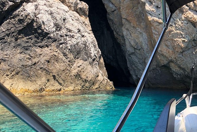 Blue cave & Hvar (5 Islands) private tour from Split or Trogir - Budikovac Island and the blue lagoon