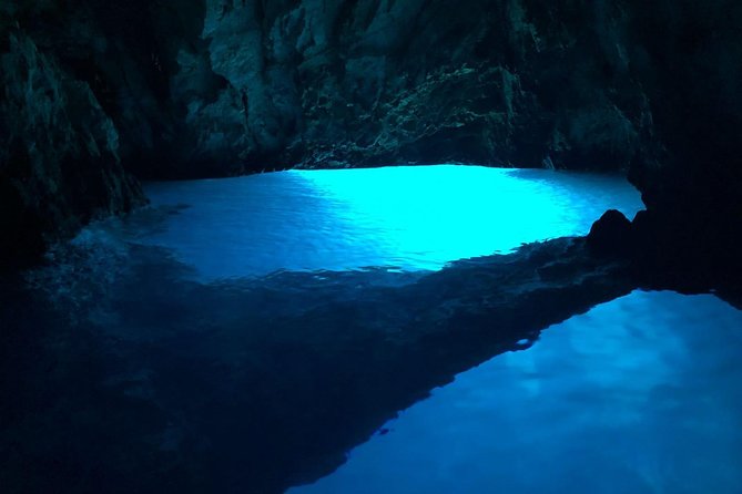 Blue cave & Hvar (5 Islands) private tour from Split or Trogir - Two hours around the Pakleni Islands