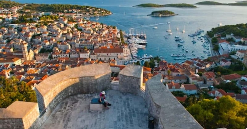 Blue Cave & Island-Hopping Tour with Snorkeling from Split - The practical side of a 10.5-hour day