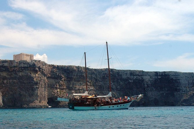 Blue Lagoon: Full-Day Three Island Cruise: Malta, Gozo and Comino - Key points at a glance