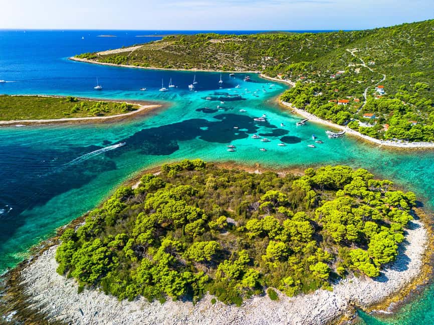 Blue Lagoon & Šolta Small-Group Boat Tour from Split - Starting on the Split waterfront