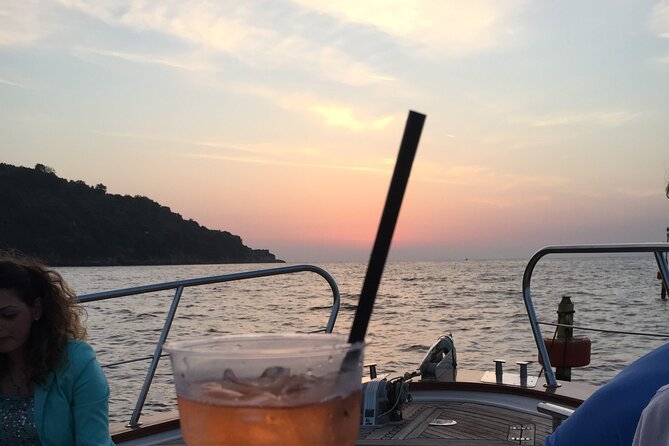 Boat Tour in the Gulf of poets, Portovenere and 3 islands - Palmaria Island, from wooded slopes to bare cliffs