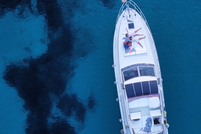 Boat tour Porto Cervo - Maddalena archipelago - Starting near Palau and sorting out the meeting point
