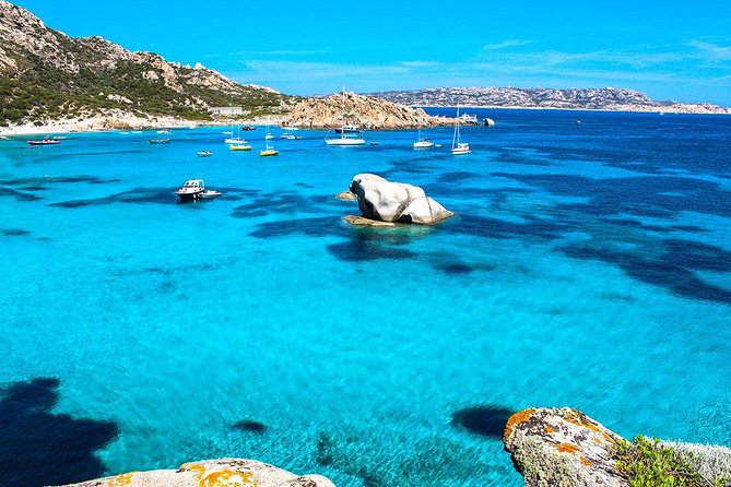 Boat trip La Maddalena Archipelago - Departure from Palau - Claudia’s four-language commentary adds real value