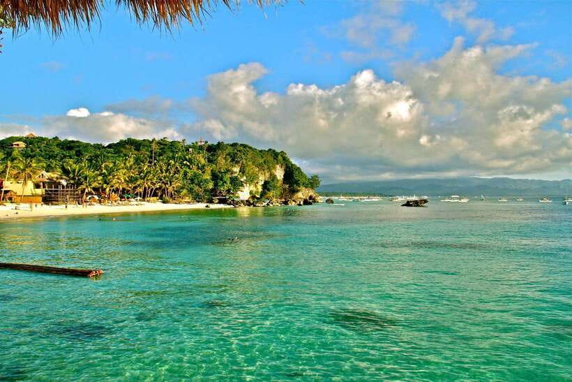Boracay: Island Hopping | Pick-up at the Hotel - What this half-day boat trip is really like