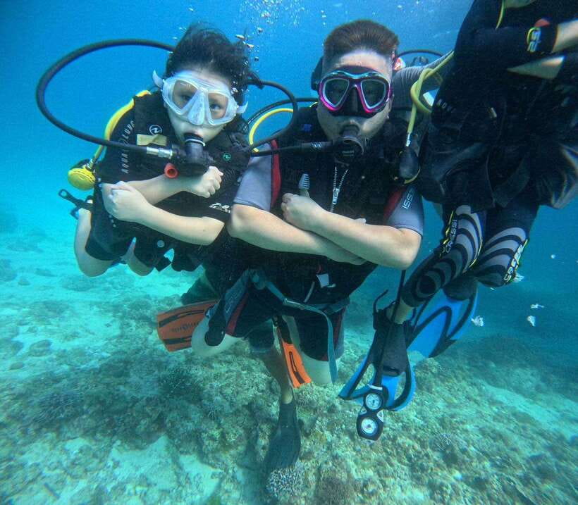 Boracay: Island Hopping with Buffet Lunch & Helmet Diving - Five hours from Bolabog Beach to the open water
