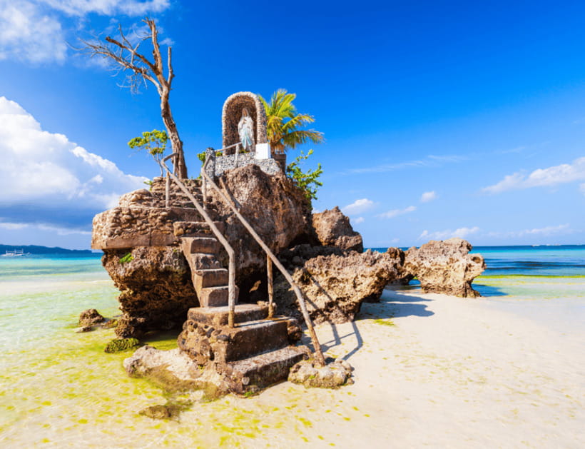 Boracay: Island Hopping with Lunch and Hot Kawa Bath - The hot kawa bath is not the main event