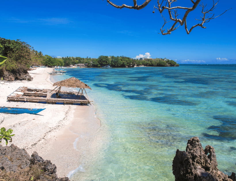 Boracay: Island Hopping with Lunch and Hot Kawa Bath - Who should book this experience
