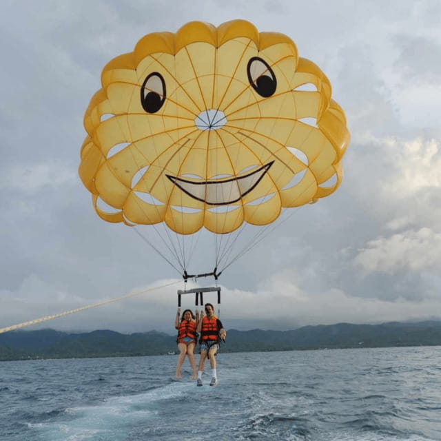 Boracay: Island Hopping with Lunch, Crystal Cove, Snorkeling - What this five-hour Boracay outing is really like