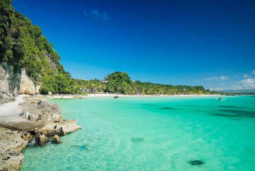 Boracay: Island Hopping with Parasailing Experience - The meeting at Station 1 and the morning schedule