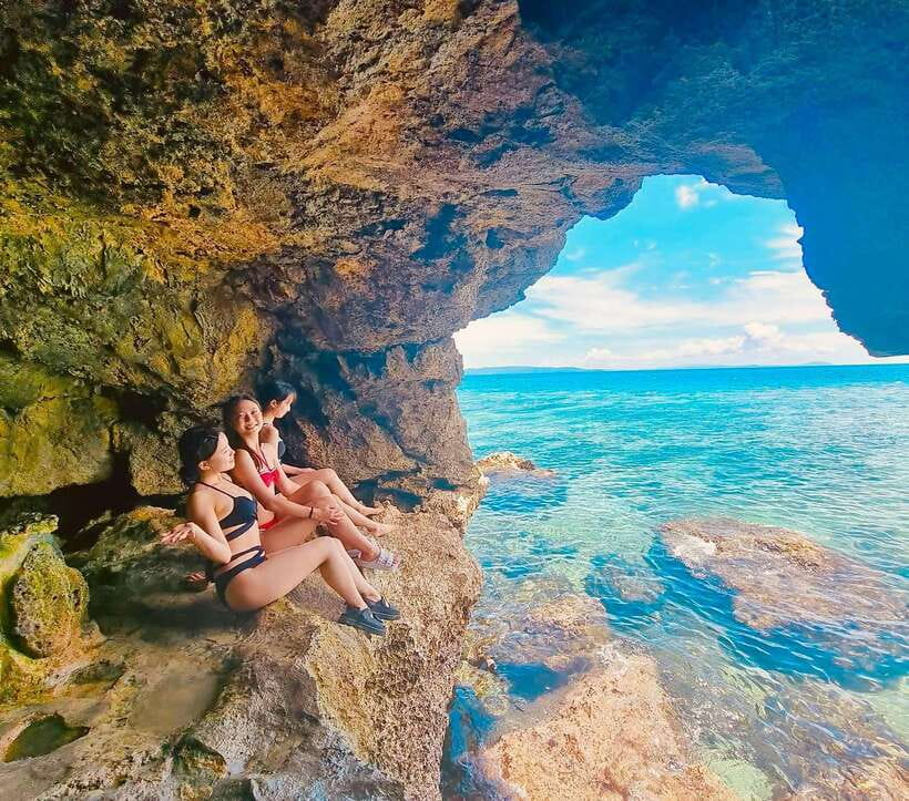 Boracay: Private Island Hopping & Snorkeling Tour - Crystal Cove: beautiful, but budget for the entrance