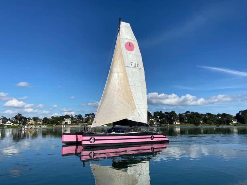 Brittany: Glénan Archipelago Sailing Day - The sailing portion: seven hours with room to relax