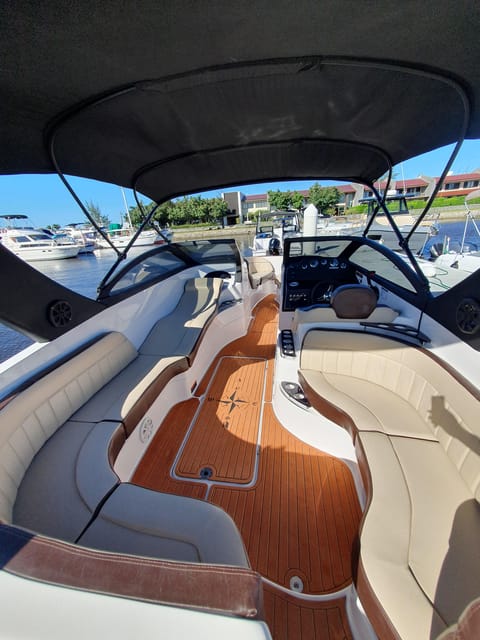 Búzios: Speedboat tour of 2 islands and 11 beaches - Ilha Feia and the island stops