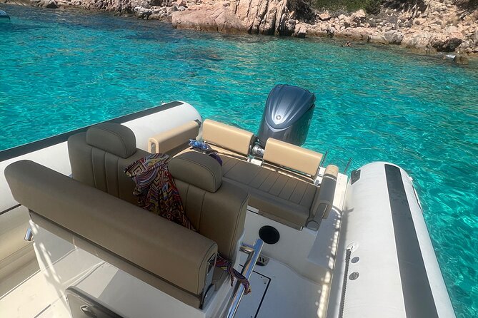 Cannigione: rubber dinghy tour in the Maddalena Archipelago - Cala Corsara and Spargi’s strange rock shapes